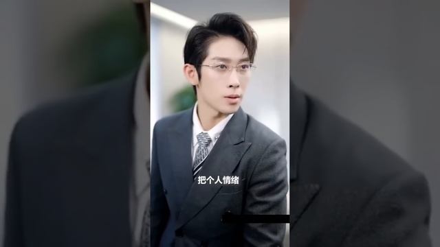 回國後我手打渣男沒想到那人竟是我素未謀面的老公他千方百計說要離婚娶我不曾想我就是他的夫人好戲即將登場...全集甜宠  短剧 古装 热血 新剧霸道總裁 搞笑