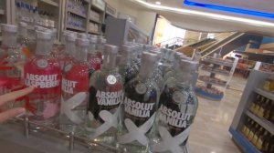 ЕГИПЕТ.ЖЁСТКИЕ ПРОВЕРКИ В АЭРОПОРТУ!!! DUTY FREE в Шарм-эль-Шейхе. Зона ожидания. ЧТО ЕСТЬ?