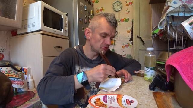 обжор санта бремор будит вкусно мидии копченые в масле с чесноком 5 штук смотреть онлайн