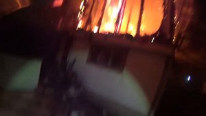 Пожар в частном доме. Узкие улочки