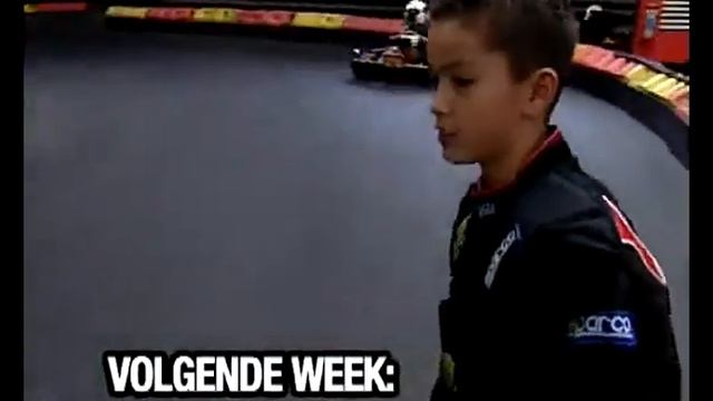 SuperNick op de stoep bij Stan en Lucien - Judo - 3 van 3 смотреть онлайн