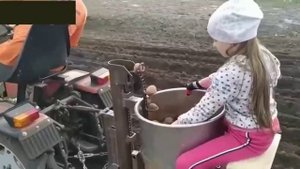 Посадить картошку легко.mp4