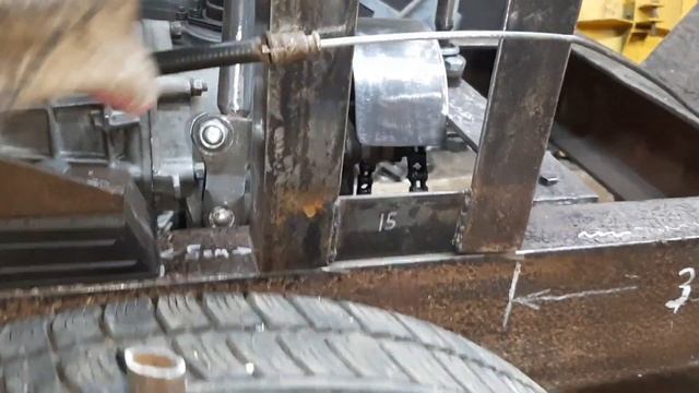 Самодельный минитрактор переломка от А до Я. Серия 12. Сцепление и педаль газа своими руками.