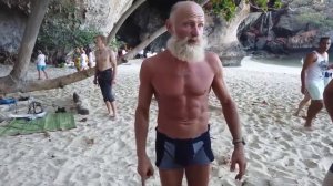 Без страховки  71 год. Скалолаз