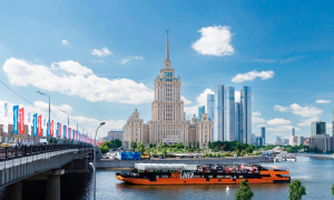 Winliner Винлайнер. Завершение прогулки по Москве-реке, прибытие к причалу