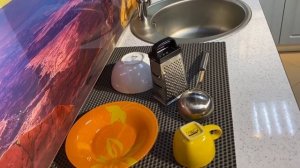 Незаменимая вещь любой хозяйке на кухню. Коврик для сушки посуды, овощей и фруктов.