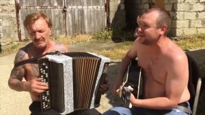 ЛЕБЕДИ В.Агафонов исполняет Анатолий Пилюгин и сын.