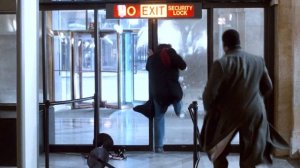 Samuel Chases Richard Scene | THE FUGITIVE (1993) Harrison Ford, Movie CLIP HD