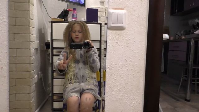 Vlog: Мои первые оладьи!/ My first pancakes! смотреть онлайн