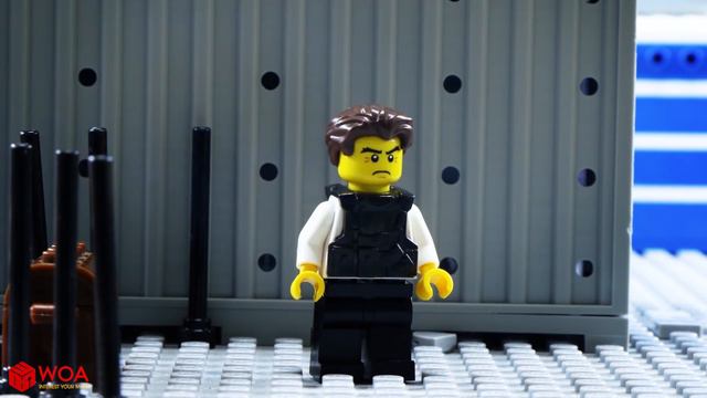 Lego City Police Robbery: Secret Painting Heist (Lego Stop Motion) смотреть онлайн