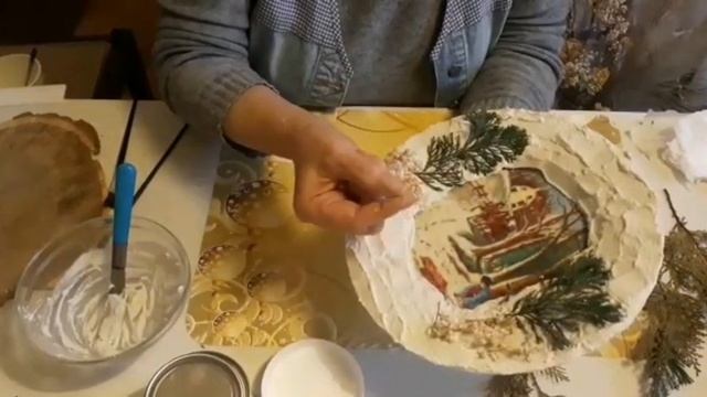 Декупаж тарелки в технике ТЕРРА.  ЗАВОРАЖИВАЕТ.