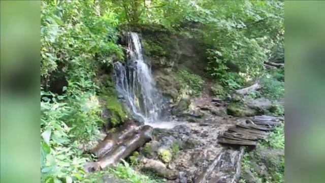 Водопад возле усадьбы Пущино-на-Оке