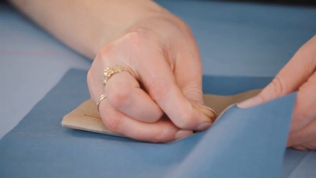 Уроки шитья для начинающих. Терминология ручных работ. Учимся соединять детали ручной иглой.