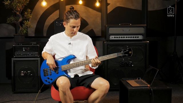 HRR: Spector Performer 4 Metallic Blue Gloss смотреть онлайн