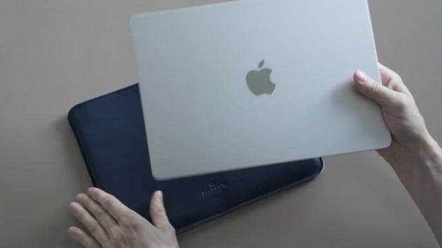 Harber London - Slim Leather MacBook Air M2 Sleeve Case (tan and navy) - unboxing and review смотреть онлайн