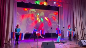 танец "Россия вперед "