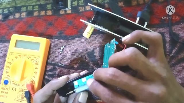 Hair Trimmer Kaise Repair Kare| Kurba Hair Trimmer ko Kaise khole|| смотреть онлайн