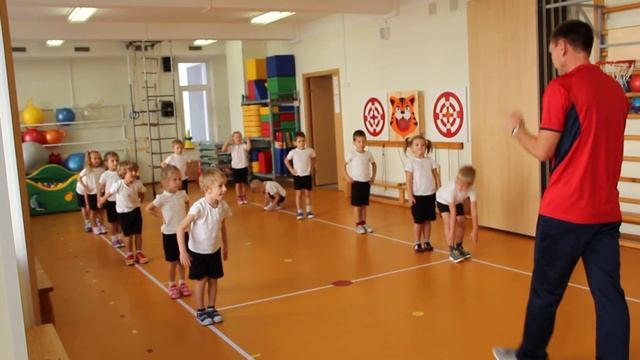 "Веселая утренняя гимнастика", Удалова С.В., Параняк С.И. часть 2 смотреть онлайн