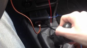 Похоже развалилась кулиса. Mitsubishi Colt 5 (CJ) 1998