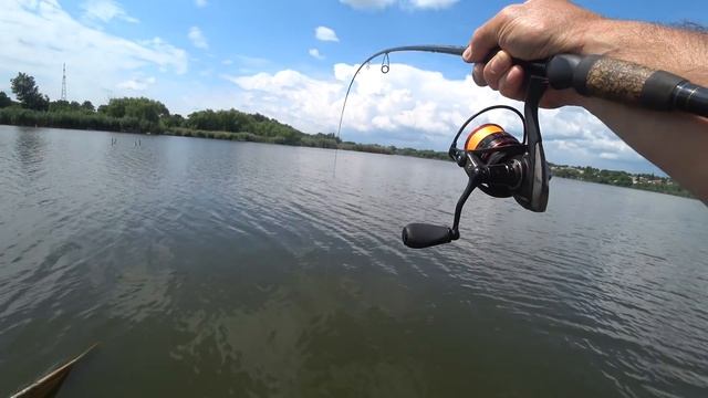 Как поймать сома на спиннинг. Открыл сезон ловли по хищнику. смотреть онлайн