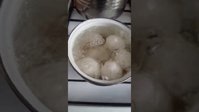 Как варить яйца смотреть онлайн