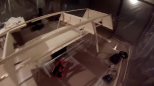 Лодка "Джонбот"