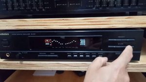 VENDIDO Equalizador Gráfico Analisador de Espectro Technics Modelo SH-E51 220v