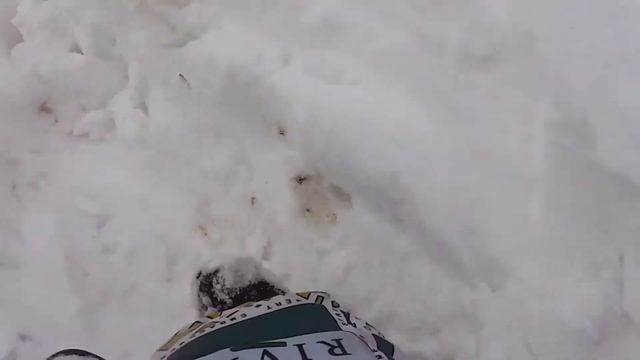 Лепили второго снеговика, получился - трансформер))) смотреть онлайн