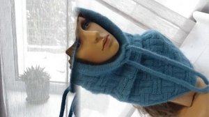 Капор с манишкой из "пуха норки" спицами/Презентация МК