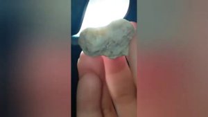 Как я нахожу камни агаты и халцедоны.??