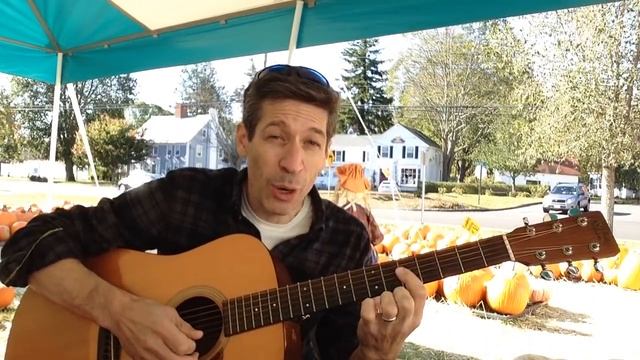 "Werewolves Of London" by Warren Zevon : 365 Riffs For Beginning Guitar !! смотреть онлайн