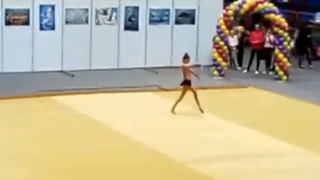 Соревнования по художественной гимнастике .Луганские зори 2018. Обруч . смотреть онлайн