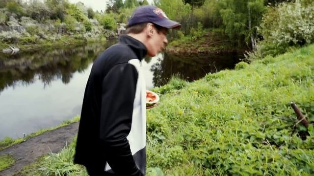 На что готов мужик ради 500 рублей | Арбузный треш смотреть онлайн