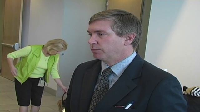 Mary Nicholson and Dr. Wade Smith speak about ways to help Stroke victims смотреть онлайн