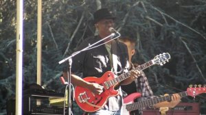 Keb' Mo' - One of These Nights (Eagles cover)