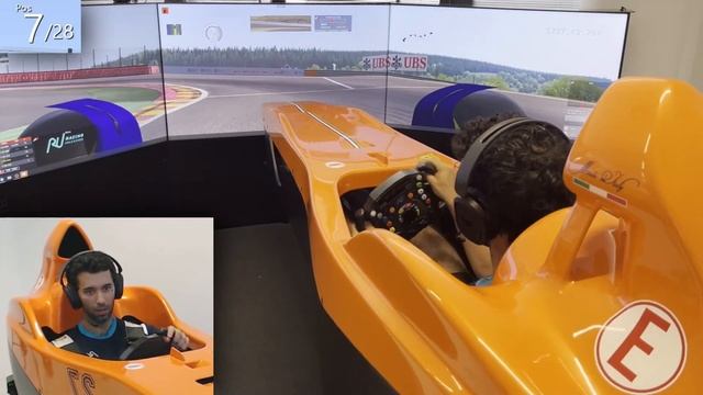 ?REMONTADA en SPA || Campeonato Presencial en los simuladores F1 Racing Unleashed #f1 #assettocorsa смотреть онлайн