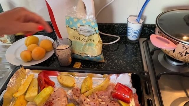 ВКУСНЕЙШАЯ КУРИНАЯ ПИРЗОЛА С ОВОЩАМИ НА УЖИН  ЗА ВАС ВСЕ СДЕЛАЕТ ДУХОВКА | Irina Belaja