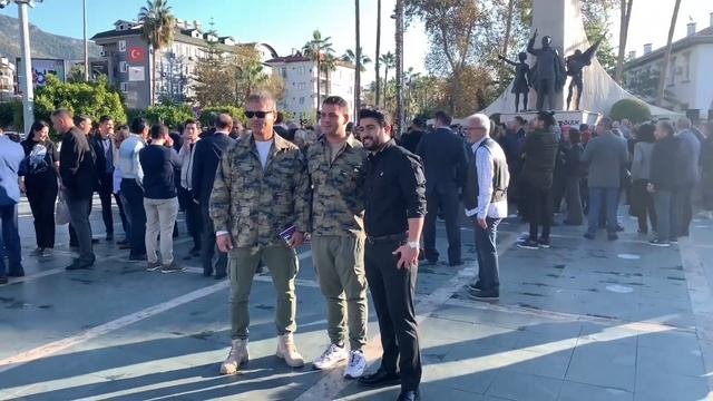 Алания. Махмутлар. 10 ноября 2022 День памяти Ататюрка. Минута молчания.