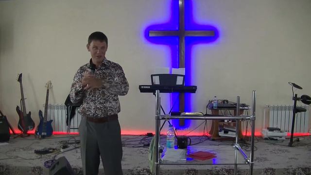 Юрий Тарасов тема: "Когда кажется, креститься надо"