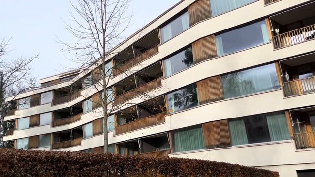 КАК ВЫГЛЯДИТ РАЙОН В ШВЕЙЦАРИИ😉ГДЕ Я ЖИВУ👩🌾 смотреть онлайн