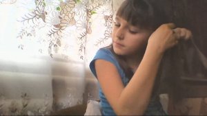 сама себе плету колоски....