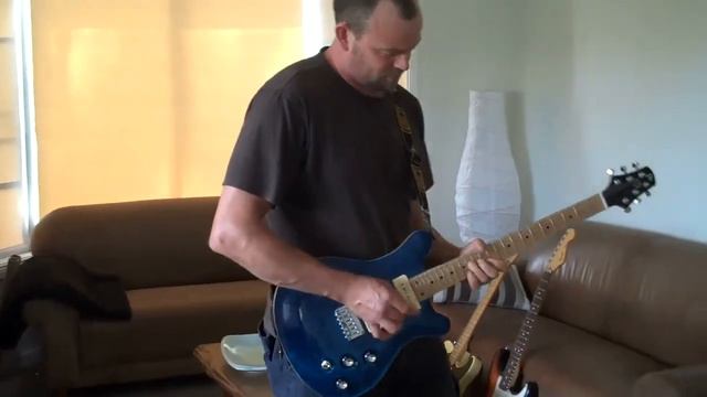 jb Artist II Shop guitar through an Egnater Tourmaster. смотреть онлайн