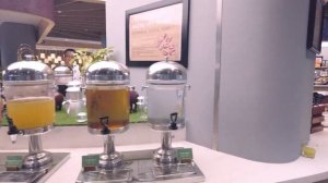 【ベトナム フーコック島】廃墟の中を探索⁉ 穴場ホテルビュッフェに舌鼓！発展途上な秘境【女子旅】