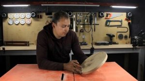 Часы из дерева дуба, эпоксидной смолы ручной работы.сделай сам. тульская всечка по дереву