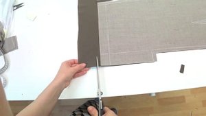 Как кроить подкладку для юбки со шлицей.