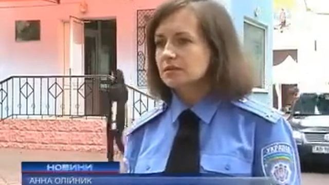 В Виннице грабитель вынес из магазина мусор смотреть онлайн