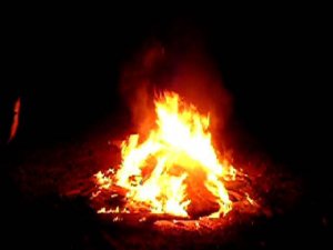 В огне)) Молодежь жжот))