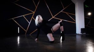 Après Moi (Регина Спектор) / frame up strip dance