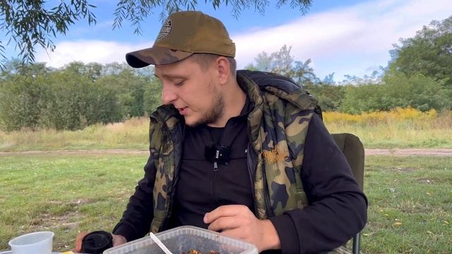 Ловля карпа на ФЛЭТ ФИДЕР как не надо ловить! Рыбалка осенью.