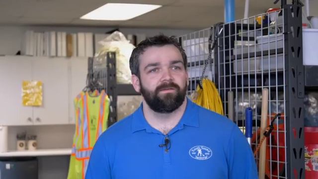 Entrepreneurial Case Study - Cleaning Business & Girl's Butchery смотреть онлайн